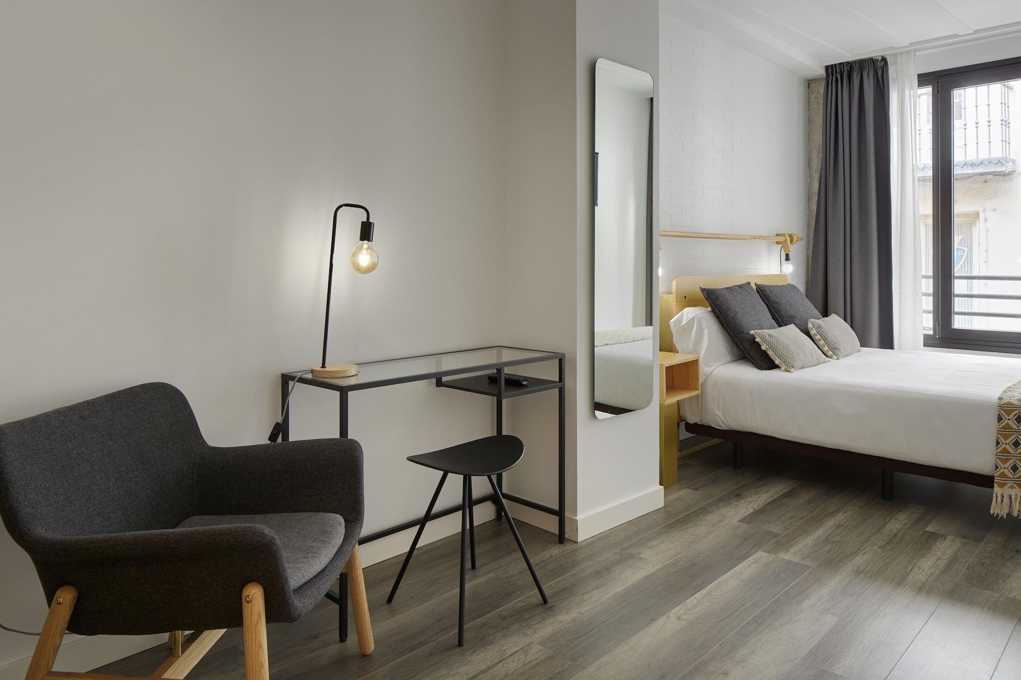 Hostal Arriazu Pamplona Bagian luar foto