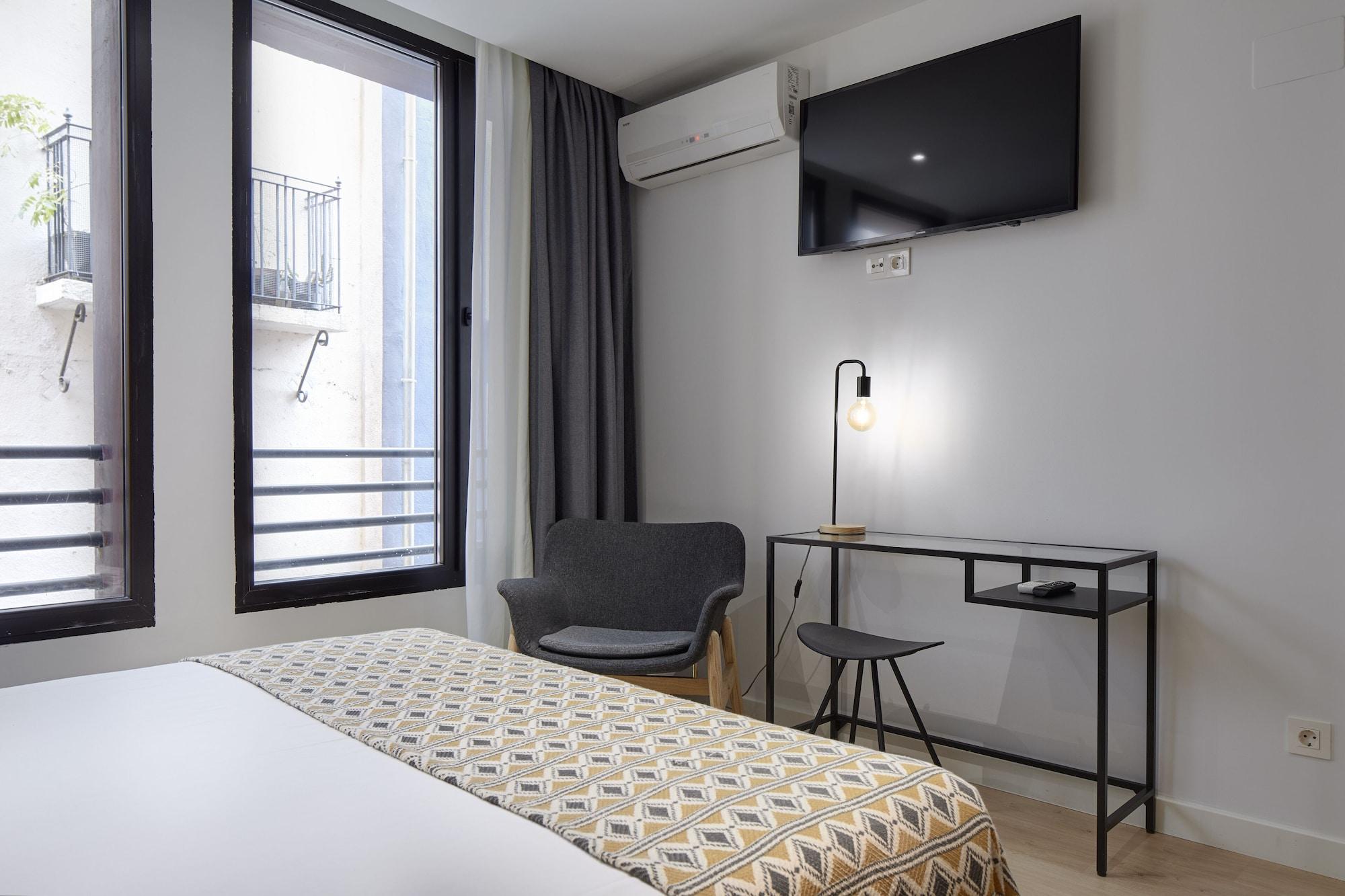 Hostal Arriazu Pamplona Bagian luar foto