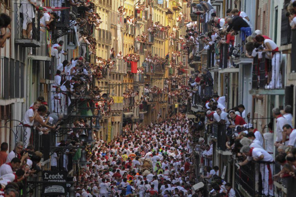 Hostal Arriazu Pamplona Bagian luar foto